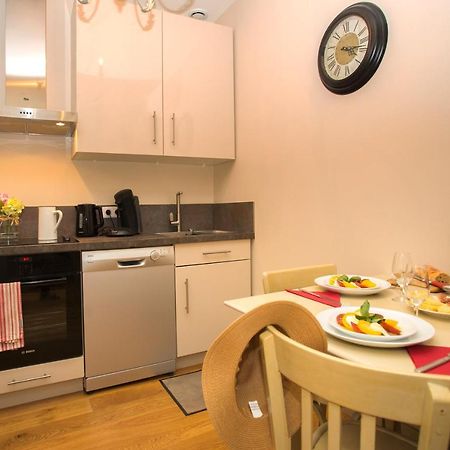 Les Hauts De Condom Appartements Climatises 외부 사진