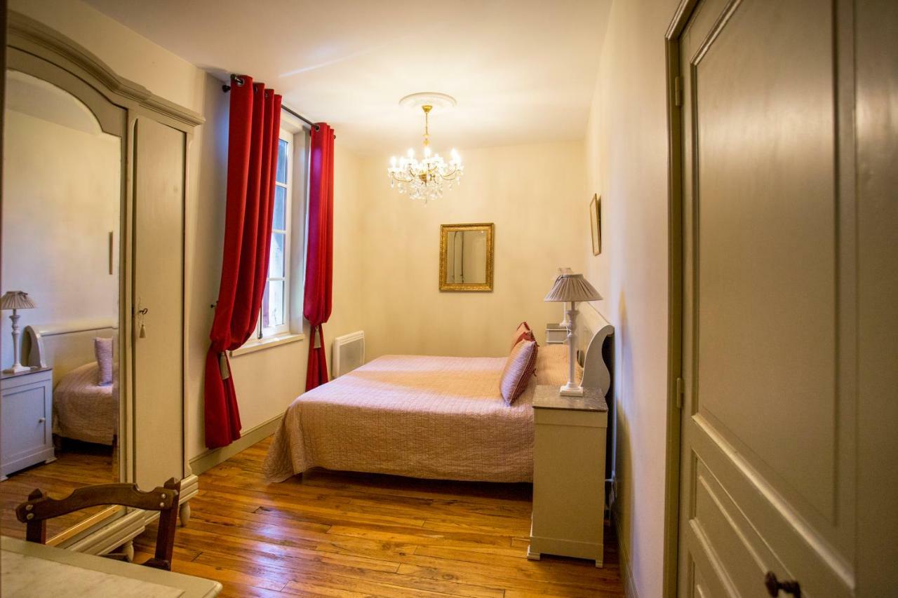 Les Hauts De Condom Appartements Climatises 외부 사진